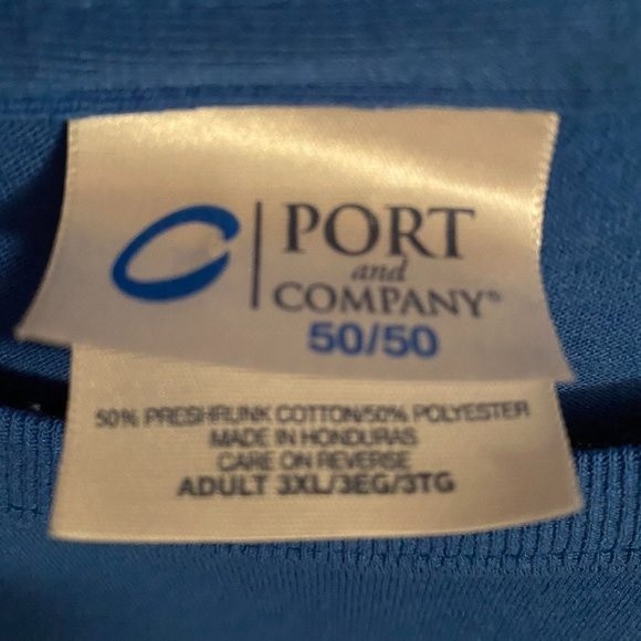 Blue Cubcake T-shirt, 50 cotton/50 polyester, Adult 3XL - Picture 2 of 3